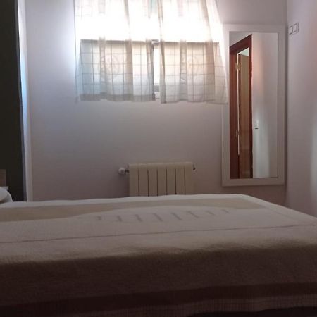 Burgo Alojamiento Numancia Pension מראה חיצוני תמונה