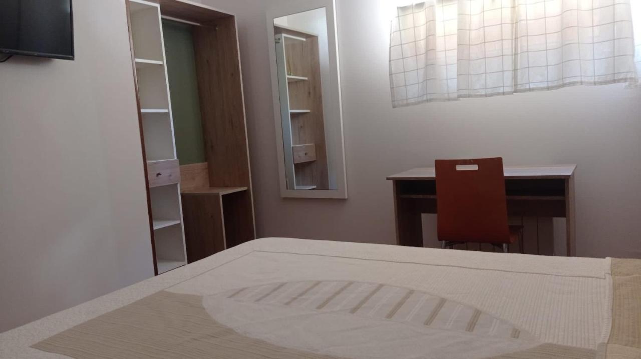 Burgo Alojamiento Numancia Pension מראה חיצוני תמונה